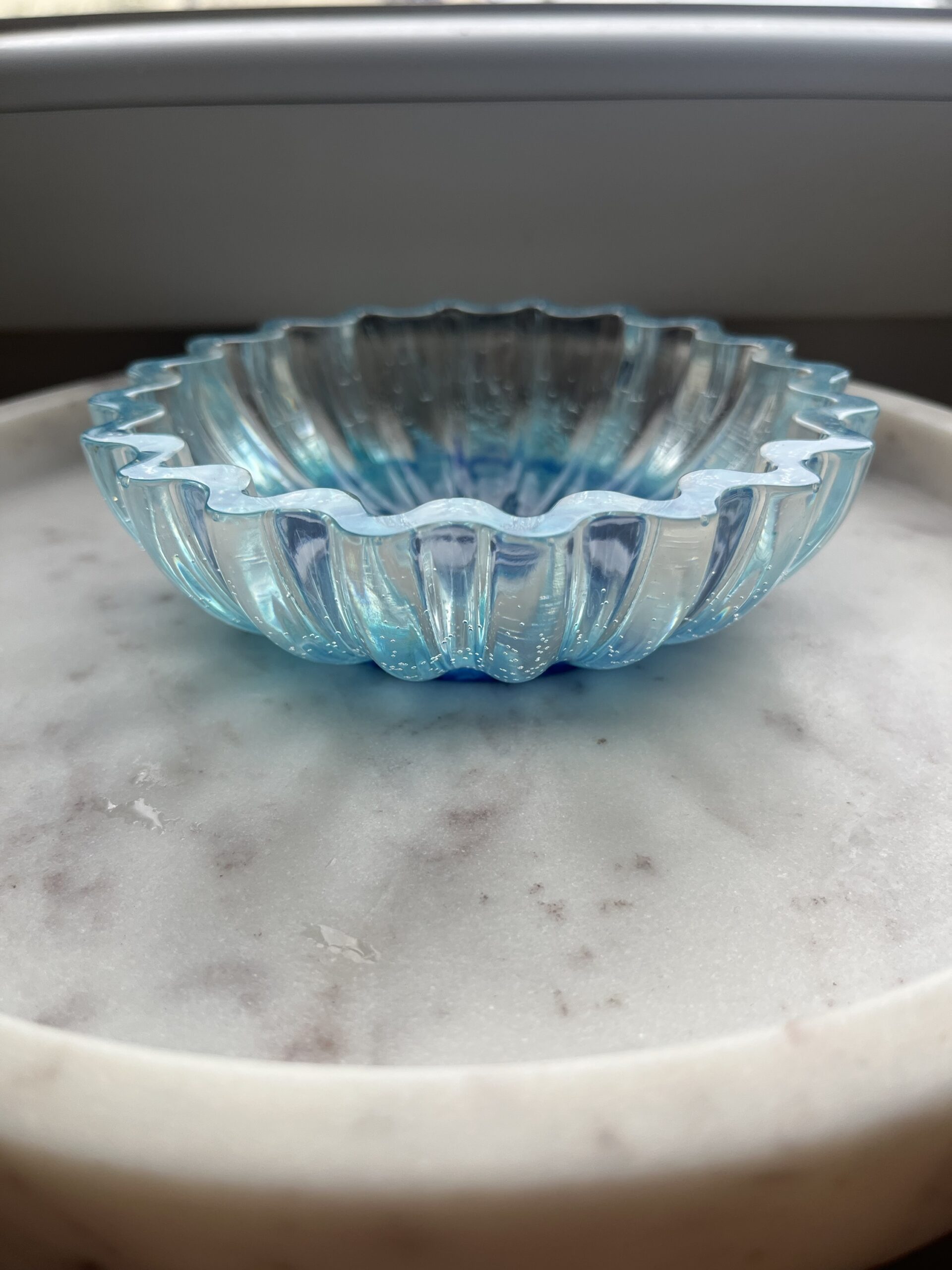 Handgemachte Schüssel| Pastellblau| Wellenrand| Ablage| Geschenkidee – Bild 6